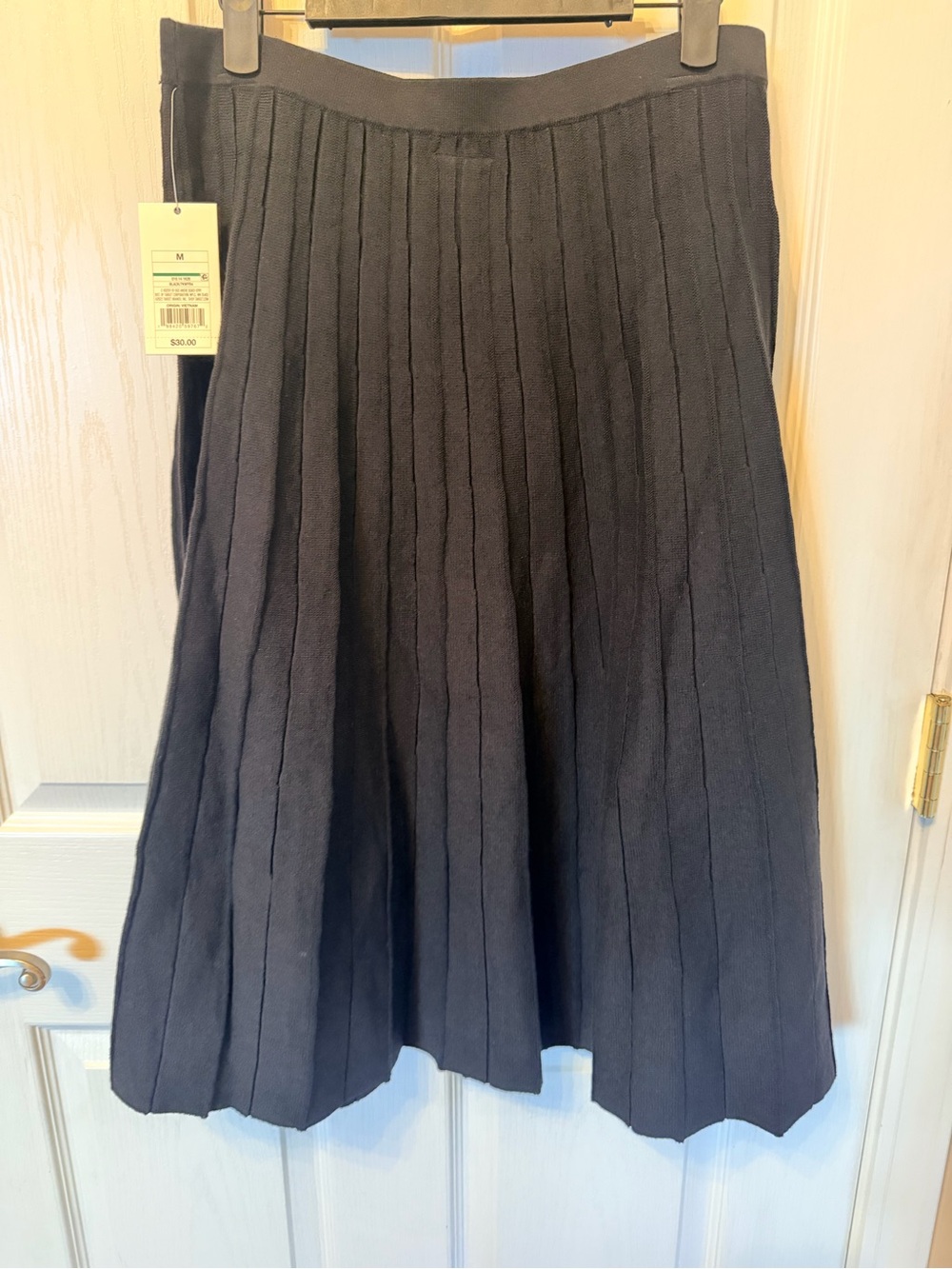 A New Day Women’s Sweater Skirt - Black Pleated